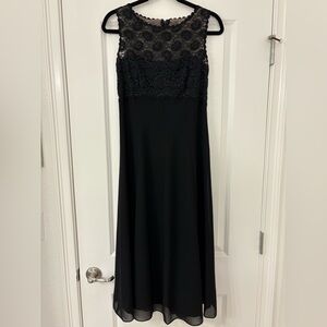 Elegant Black Evening Gown